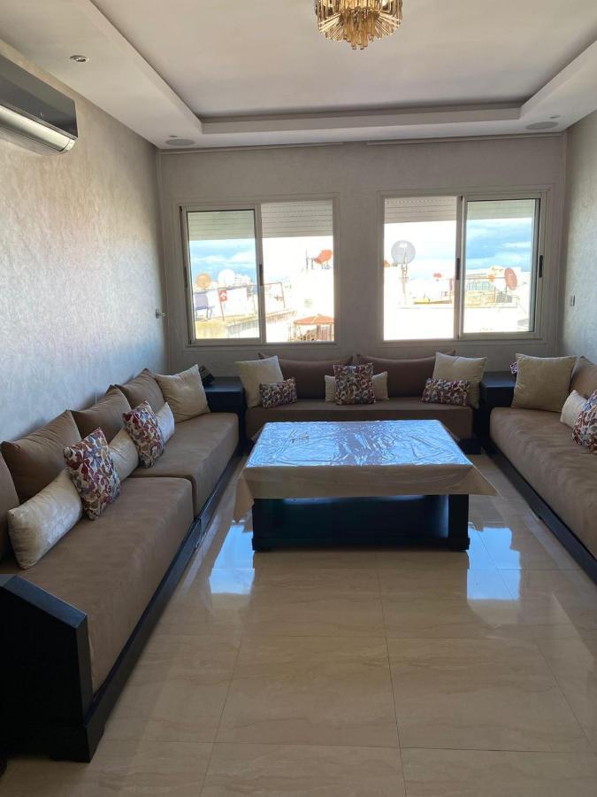 Magnifique Appart F3, Renove, Tres Bien Desservie Casablanca Bagian luar foto