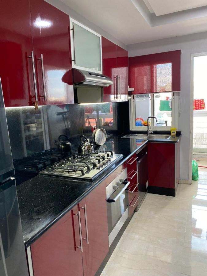 Magnifique Appart F3, Renove, Tres Bien Desservie Casablanca Bagian luar foto
